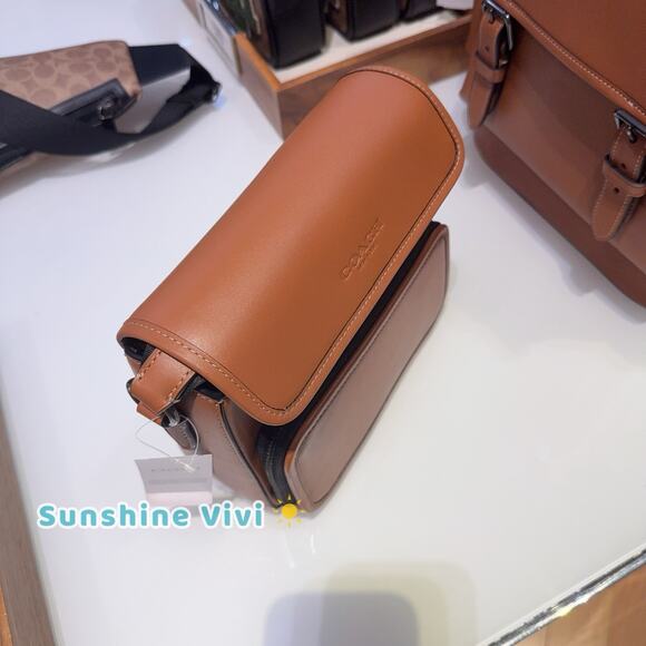 NWT Coach CDB62 Leather Sullivan Leather Flap Crossbody Gunmetal/Tan - Picture 4 of 8